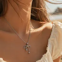 گردنبند پاپیون قلب - تصویر ۰۲